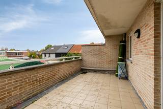 ✨ Gezellig appartement met 2 slaapkamers, terras én staanplaats – in hartje Herent ✨Op een centrale ligging in Herent bevindt zich dit aangename...