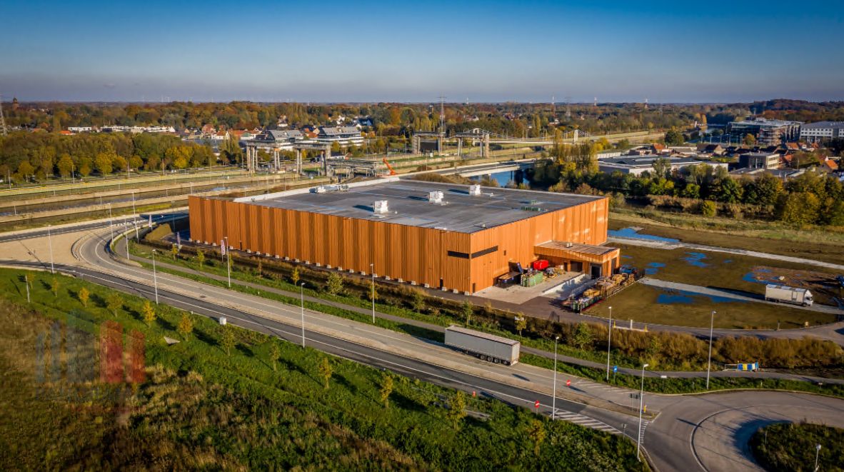 5000 m² gebouw op maat op absolute toplocatie tussen R4 en E40 - foto 5