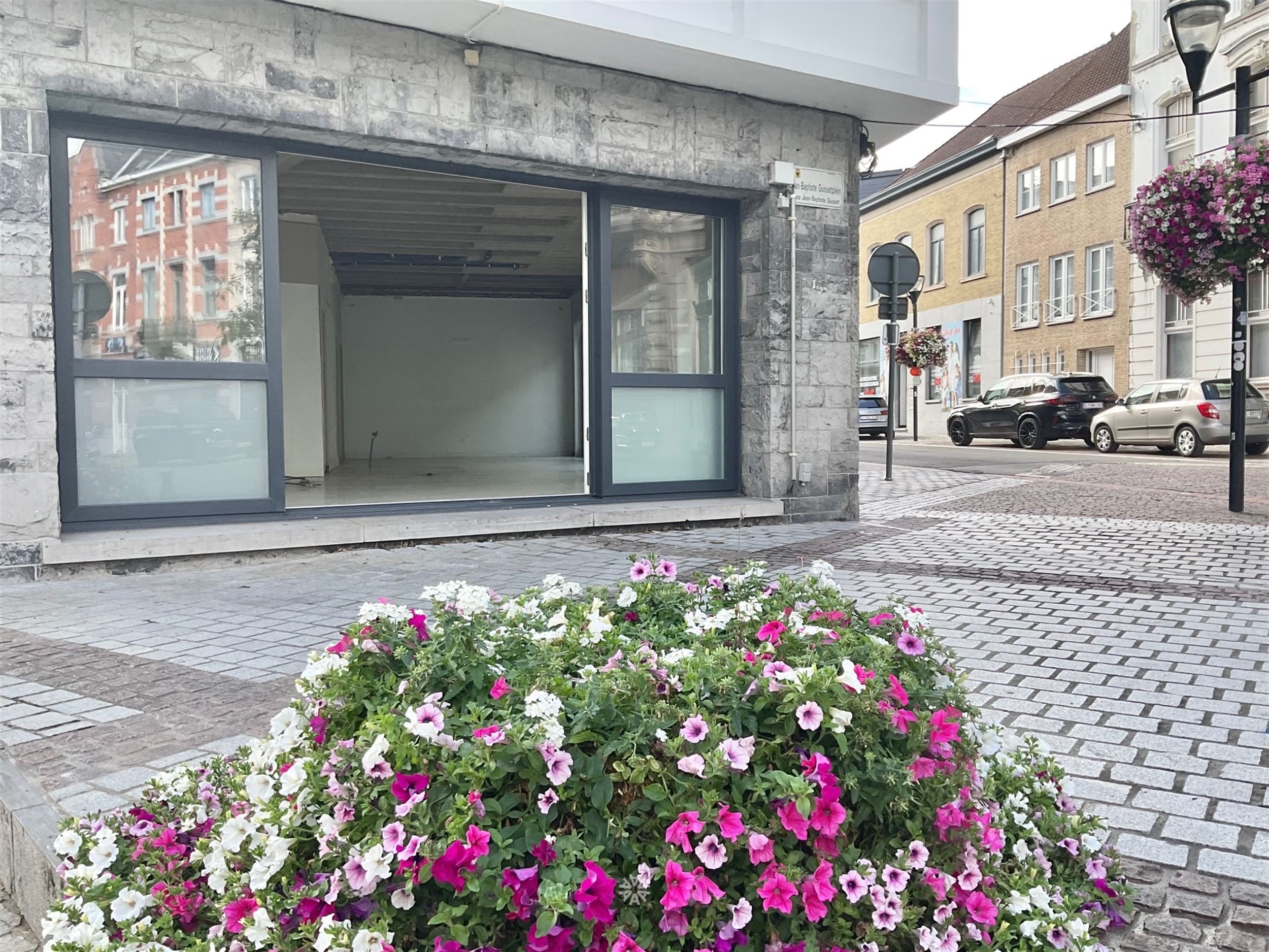 Polyvalent handelspand met kelder op A-locatie  - foto 5