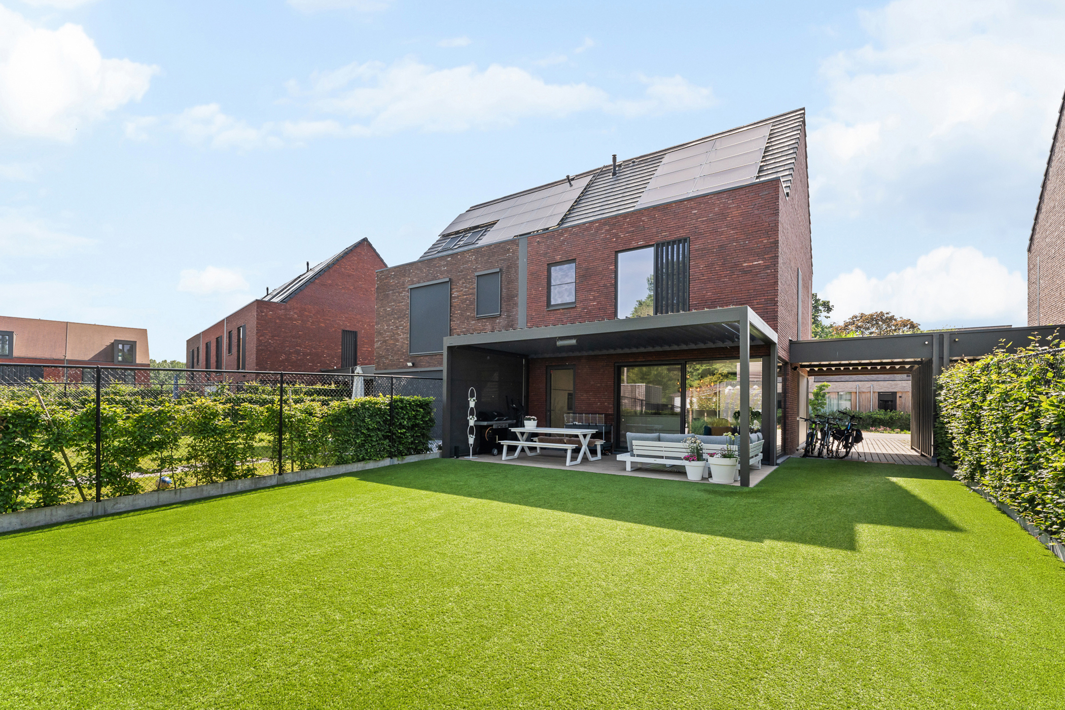 Exclusieve, instapklare woning op toplocatie te Hombeek. - foto 3