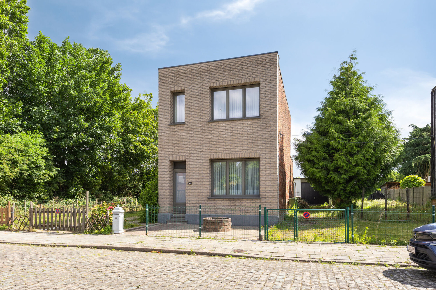 House for sale in Berchem with 3 bedrooms - photo 2
