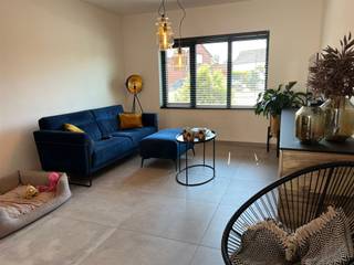 Rustig en energiezuinig wonen in een volledig gerenoveerde woning.Deze prachtig gerenoveerde woning is rustig gelegen op een perceel van 6 are 50 ca...