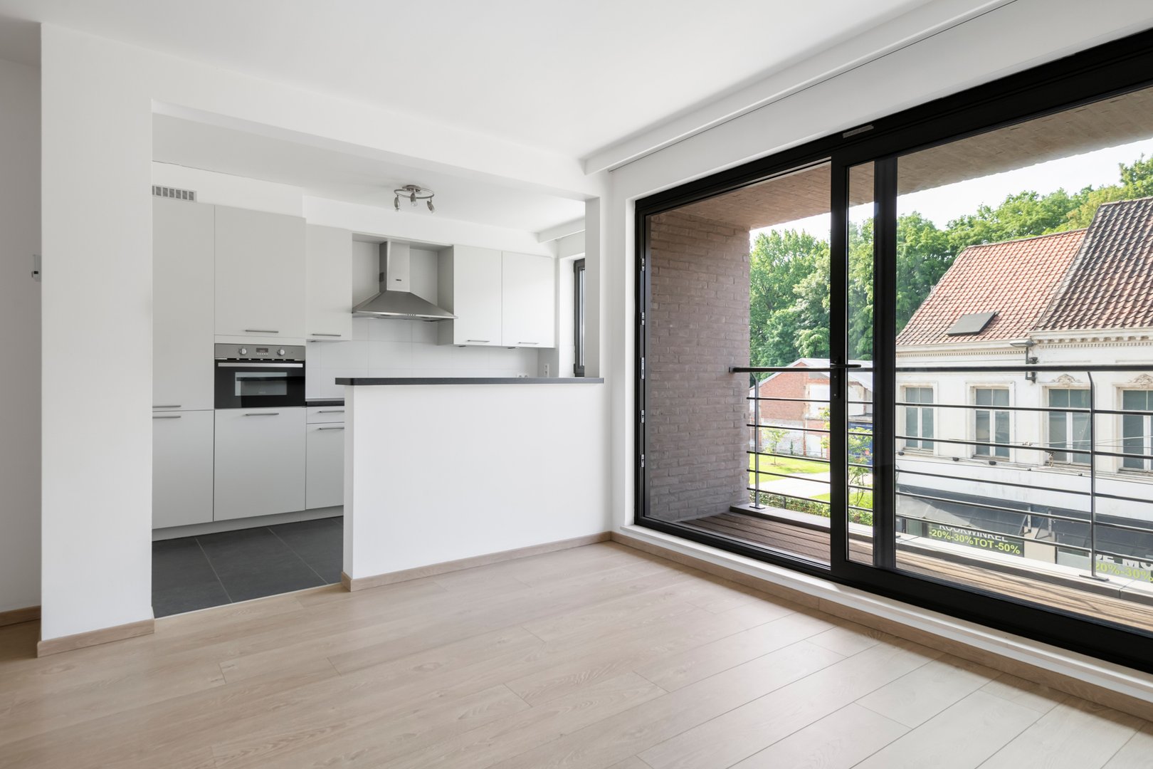 Apartment for sale in Deurne with 2 bedrooms - photo 4