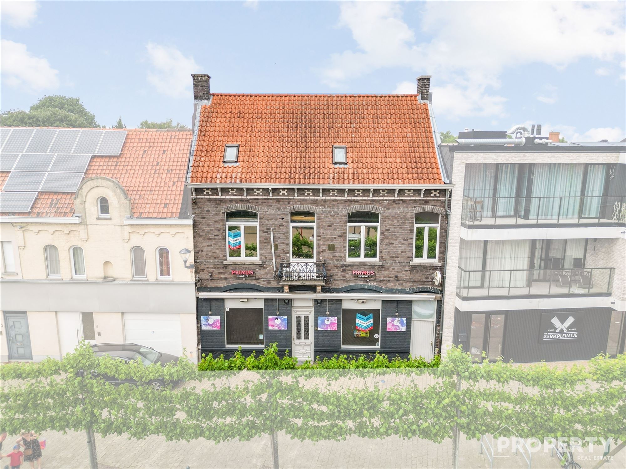 Retail Space with Apartment - photo 1