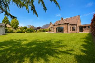 House for sale in Sint-Laureins