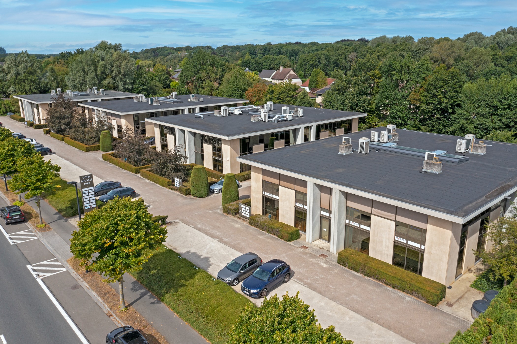 Kantoorruimte (150 m²) in het Latem Business Park - foto 2