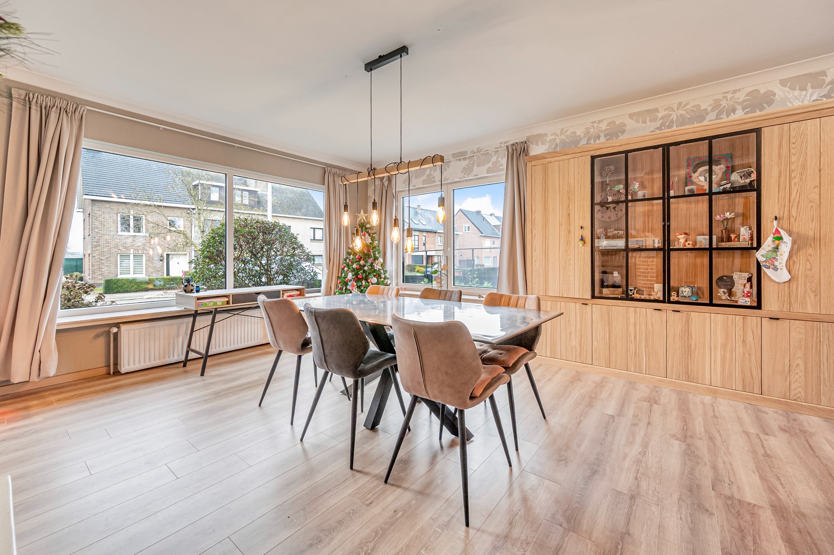 Gerenoveerde half open bebouwing met grote tuin en 3 slpkmrs! - foto 5