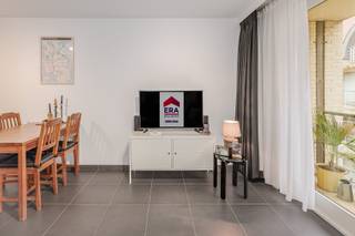 Te huur: Ongemeubeld appartement met 1 slaapkamer in centrum Nieuwpoort-bad.Ontdek dit centraal gelegen, ongemeubeld appartement op de 4e verdieping,...