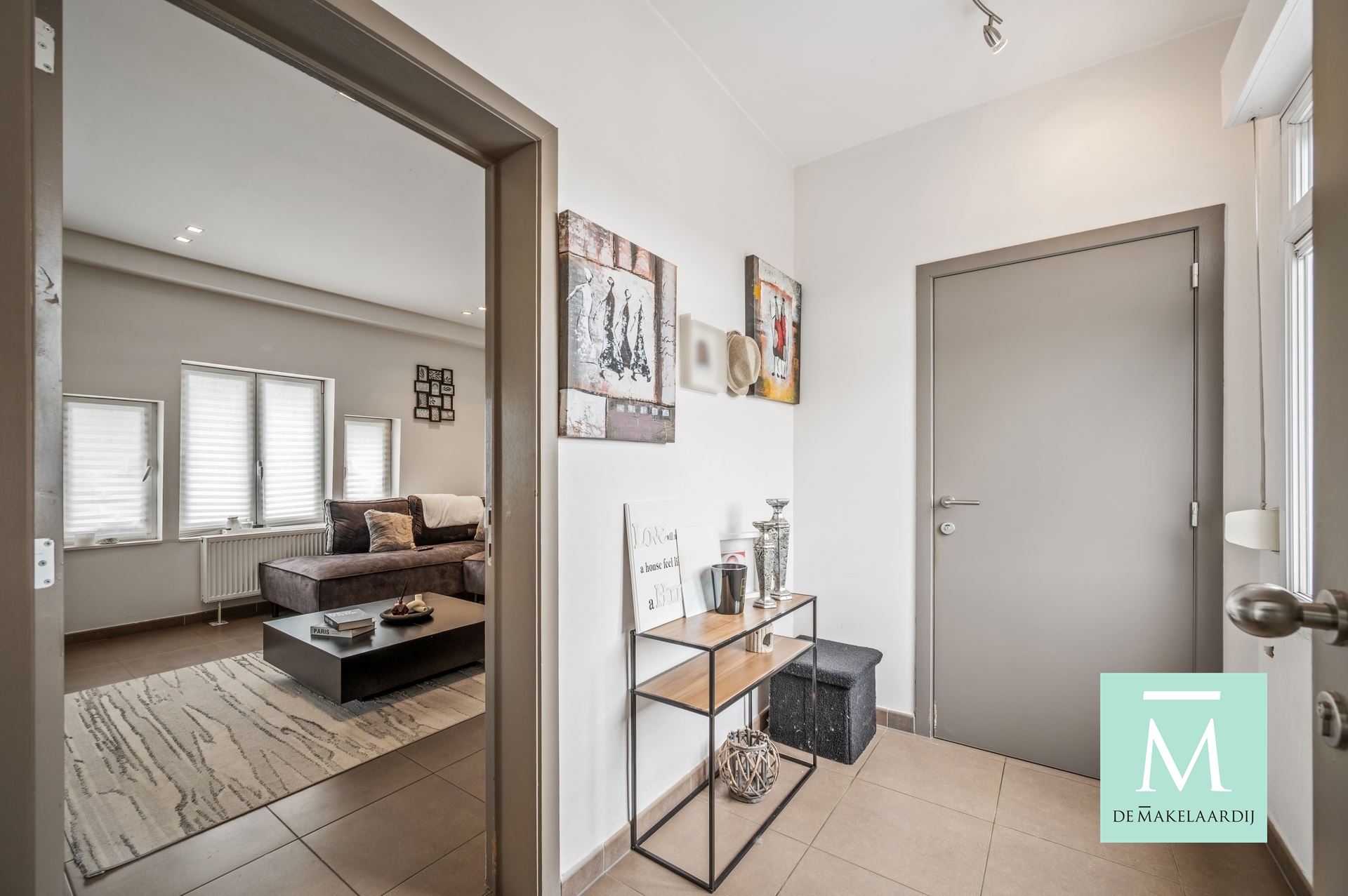 Ruim (110m²) en lichtrijk 2-slaapkamerappartement op strategische ligging! - foto 5