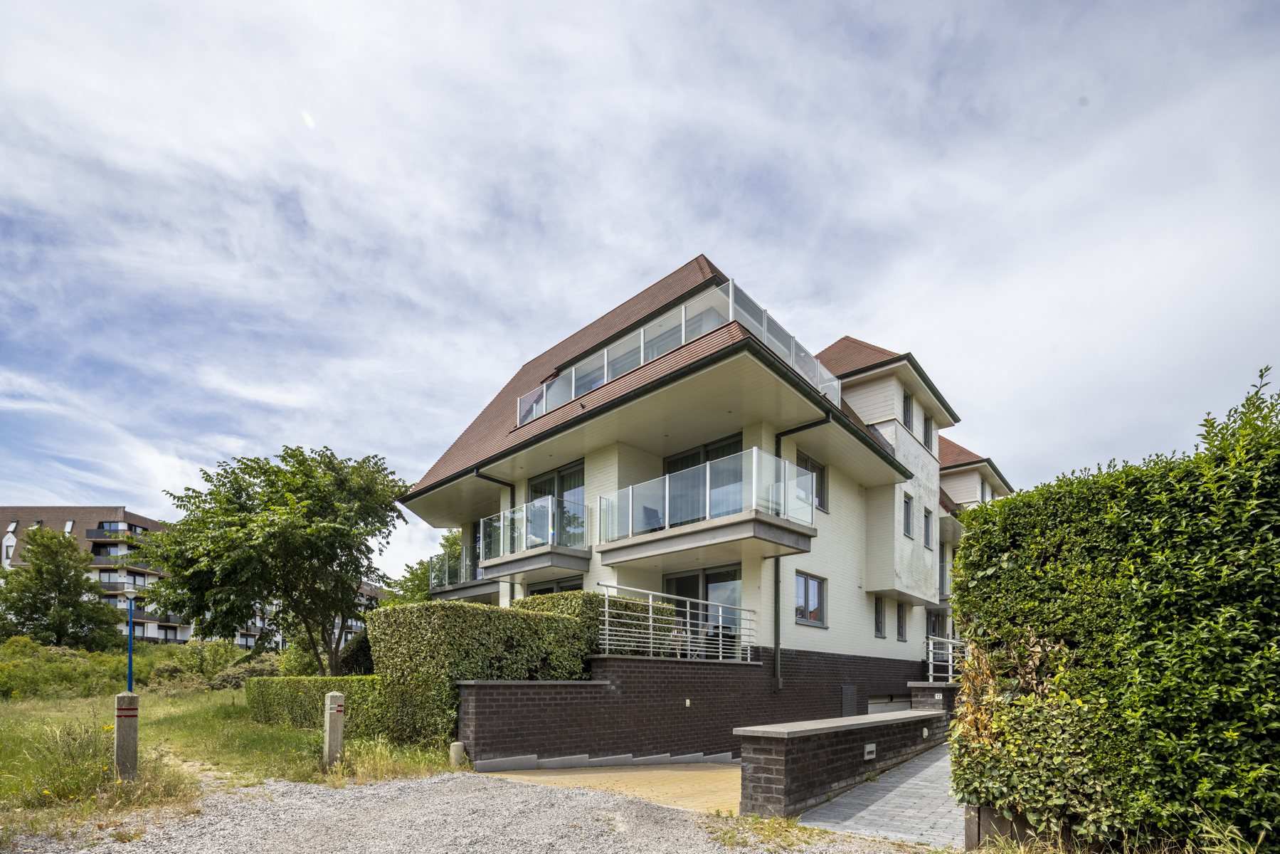 Recente penthouse met 2 slaapkamers en grote terrassen - foto 1