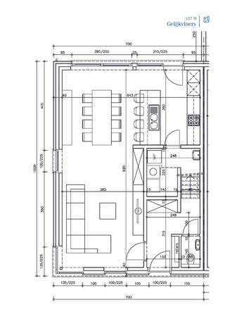 Betreed de wereld van hedendaags wonen met deze moderne halfopen nieuwbouwwoning, eventueel met bijhorende carport, gelegen op een zuidoostelijk georiënteerd perceel in ons groen en verkeersluw nieuwbouwproject CAMPO. Deze eigentijdse woning biedt niet alleen rust en stijl maar ook het comfort van modern design. Met 3 slaapkamers, waarvan 1 met dressing, badkamer met zowel bad als inloopdouche voorziet deze woning in alle behoeften van een gezin. Een vaste trap naar de zolder biedt de mogelijkheid voor een optionele 4e slaapkamer, bureau,... . Deze energiezuinige BEN-woning is uitgerust met geavanceerde technologieën, zoals een warmtepomp, vloerverwarming op het gelijkvloers en de verdieping, ventilatie type D met warmterecuperatie, een regenwaterput van 10.000L, zonnepanelen, en meer. Het zuidoostelijk georiënteerde perceel vangt de zon van de vroege ochtend tot de late namiddag op waardoor de buitenruimte ideaal is voor ontspanning. Voor meer informatie en om deze moderne woning te ontdekken, bel Ewout op 0497 588 888 of stuur een e-mail naar contact@huysmanbouw.be. Laten we samen de deur openen naar jouw nieuwe thuis.