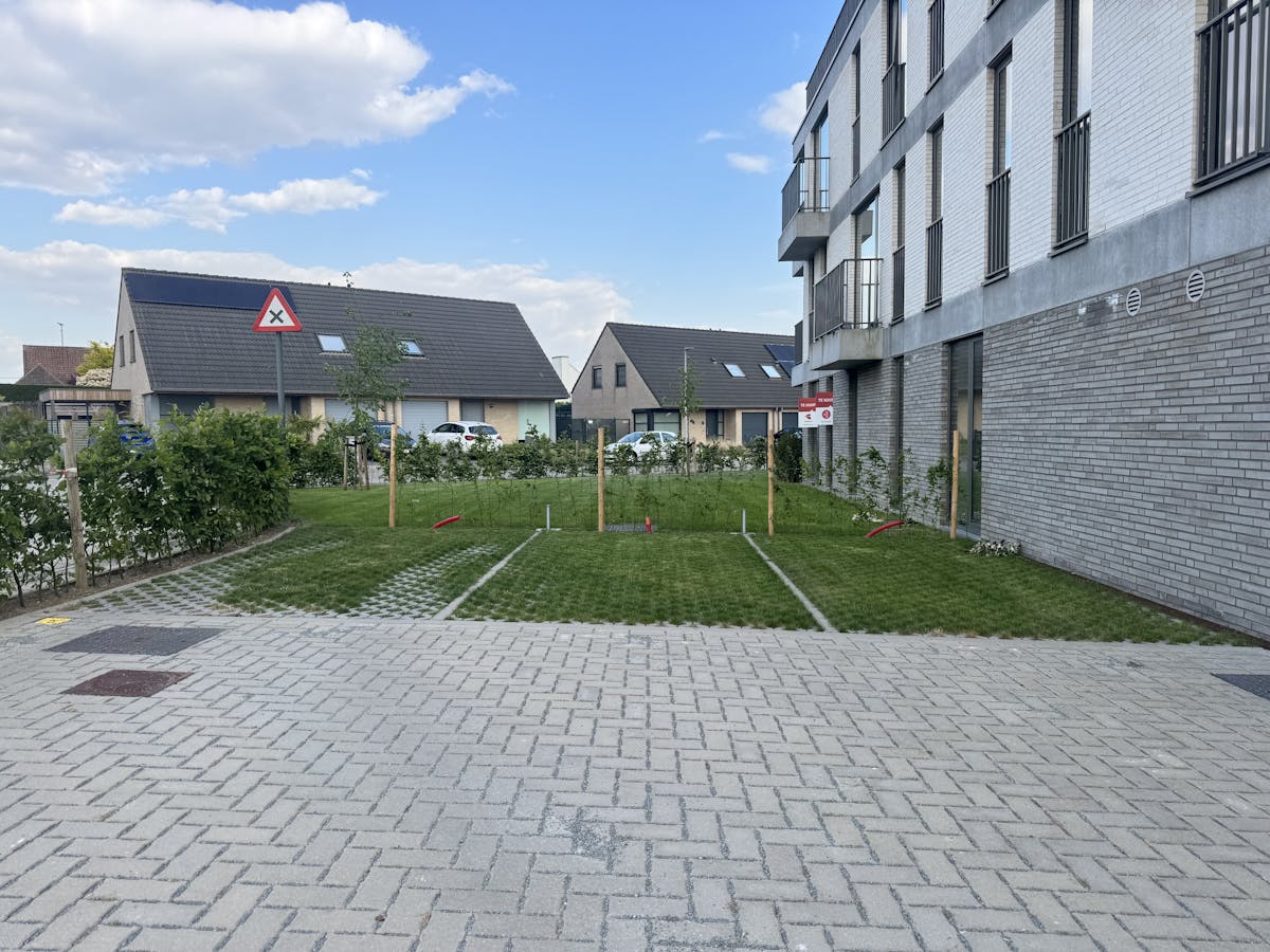 Overdekte staanplaats te koop in Rumbeke - foto 3