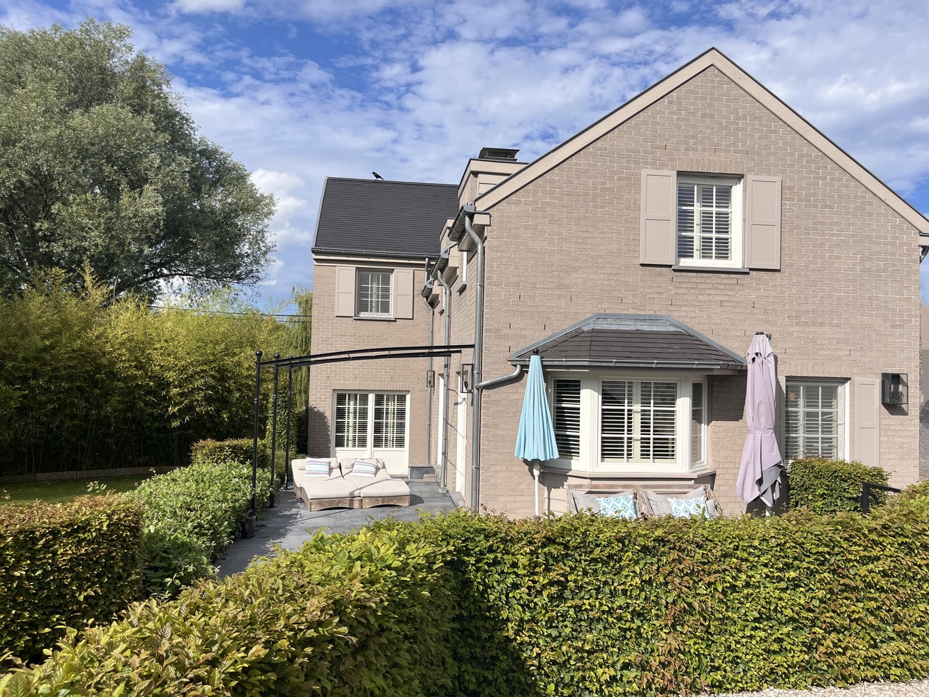 rustig gelegen klasse-VILLA met aangename leefruimtes - mooi terrein (park of weide) van 67 are - foto 4