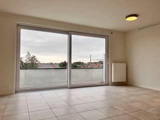 Op zoek naar een leuk 1 slaapkamer appartement dat centraal gelegen is? Dan is dit appartement wat je zoekt! Het appartement is volledig...