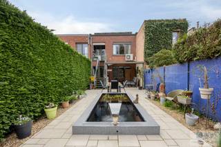 Op een uitstekende locatie nabij centrum Lier, bevindt zich deze ruime bel-etage woning met prachtige tuin en inpandige garage.Deze charmante woning...