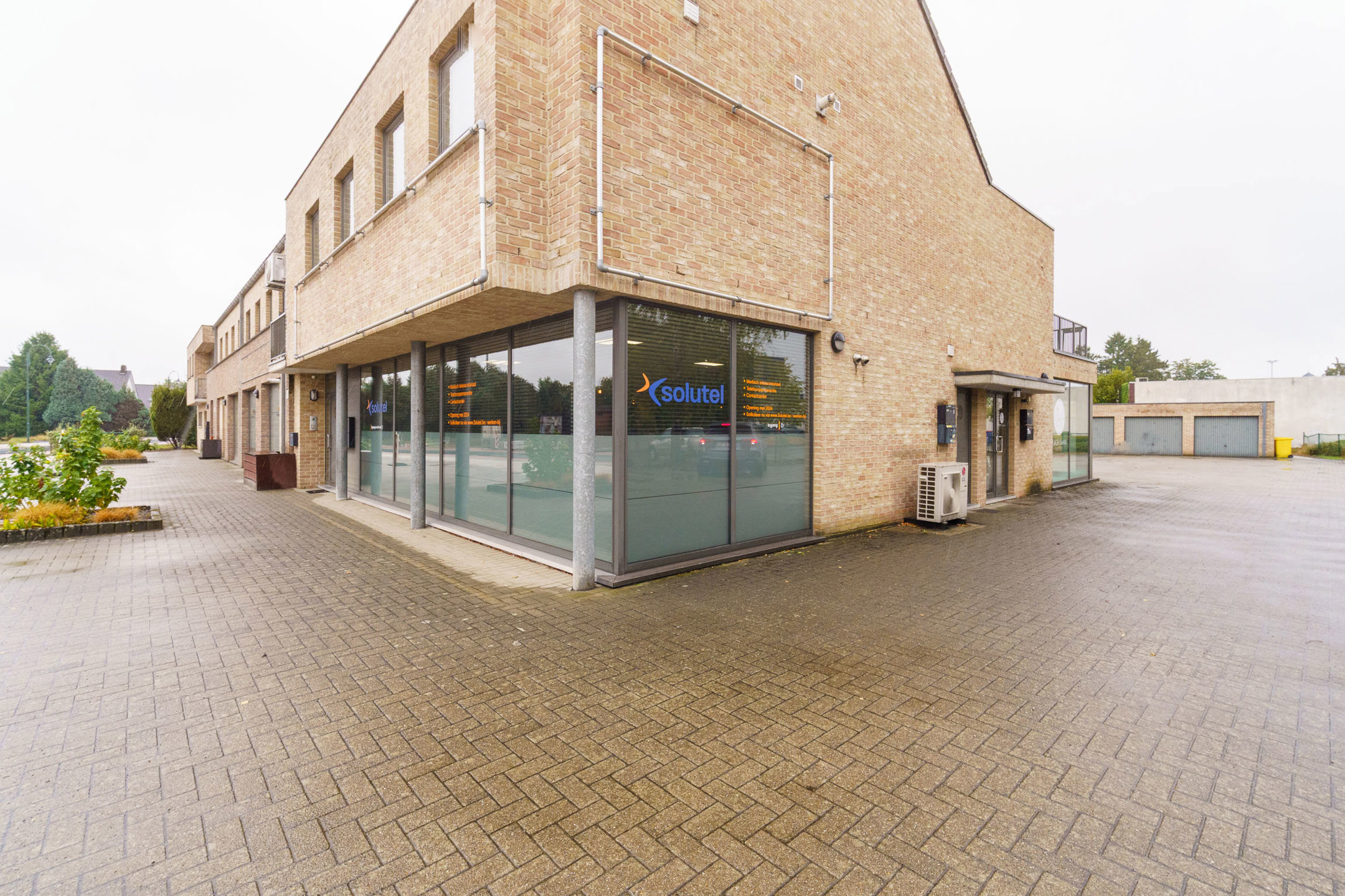 Handelspand op toplocatie Balen met veel parkeermogelijkheid - foto 4