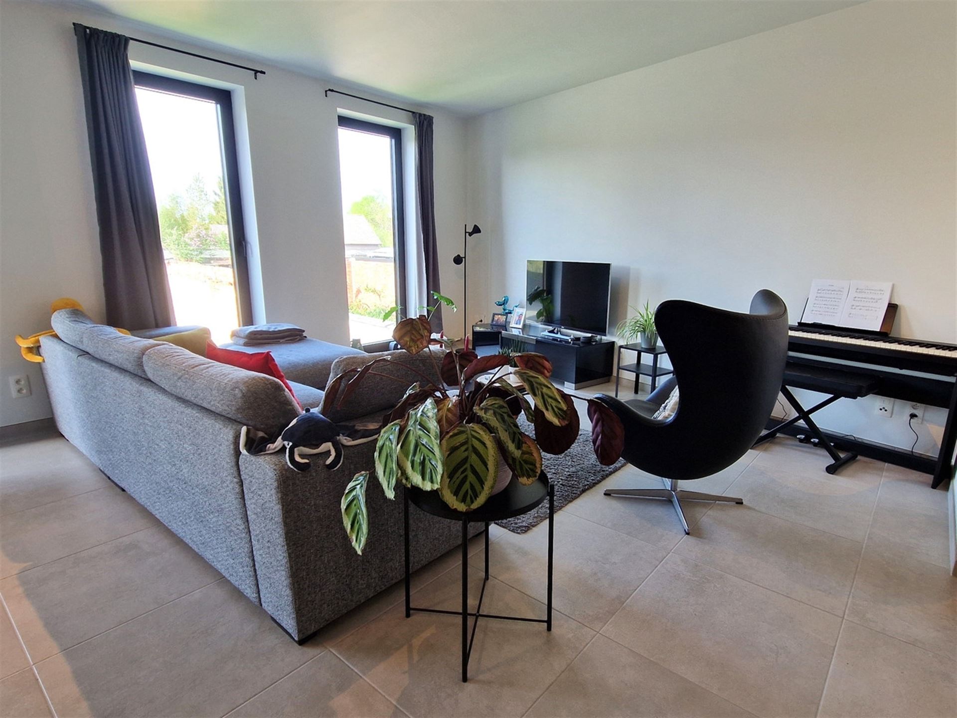 Apartment - photo 4