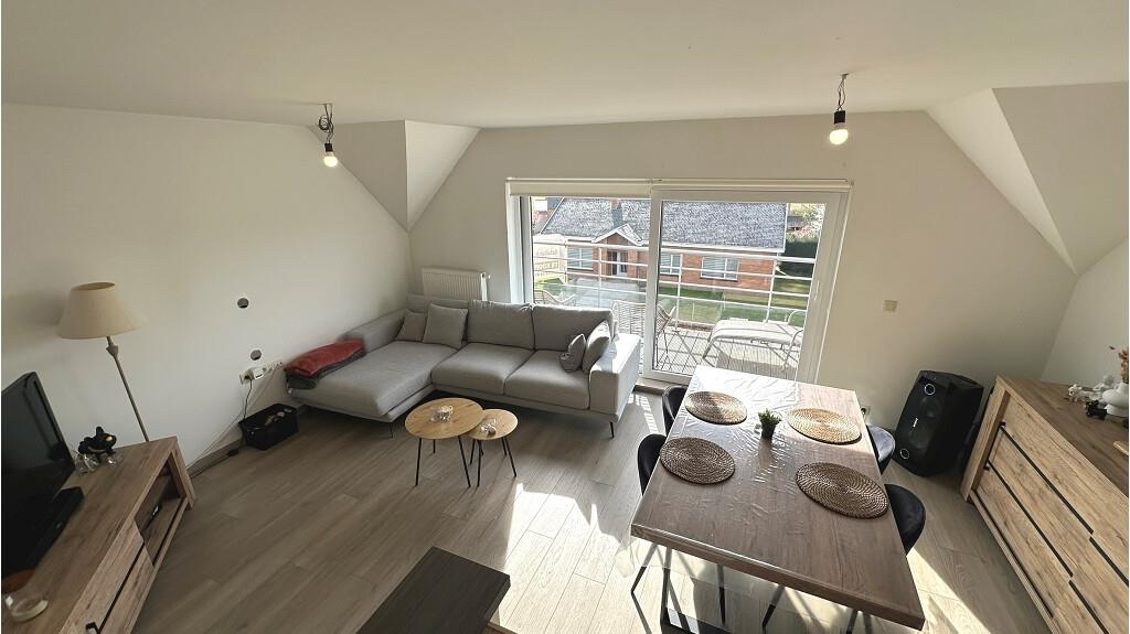 2-slaapkamerappartement met Terras en Garage te koop in Zedelgem - photo 2