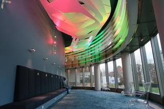 Modern, recently renovated offices close to major routes. Flexible layout of the various spaces is possible. Offices from 250 m² upwards can...