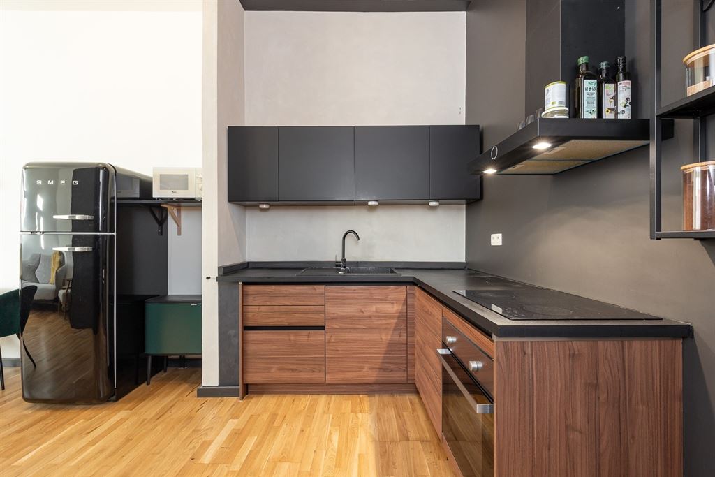 Recent gerenoveerd gelijkvloers met terrasje - foto 4