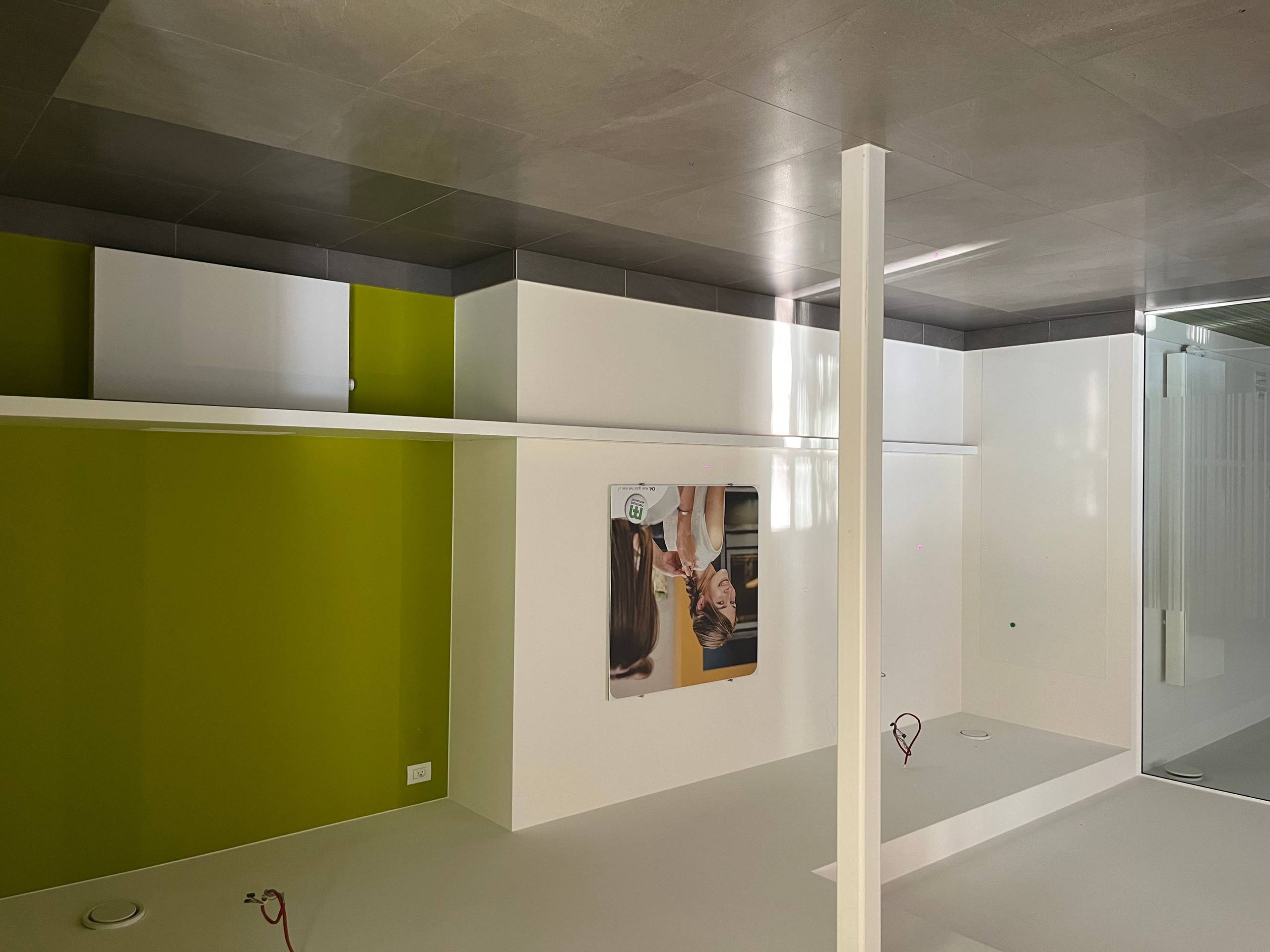 Instapklaar kantoor (523 m²) met uitstekende visibiliteit op toplocatie in Sint-Pieters, Brugge - foto 3