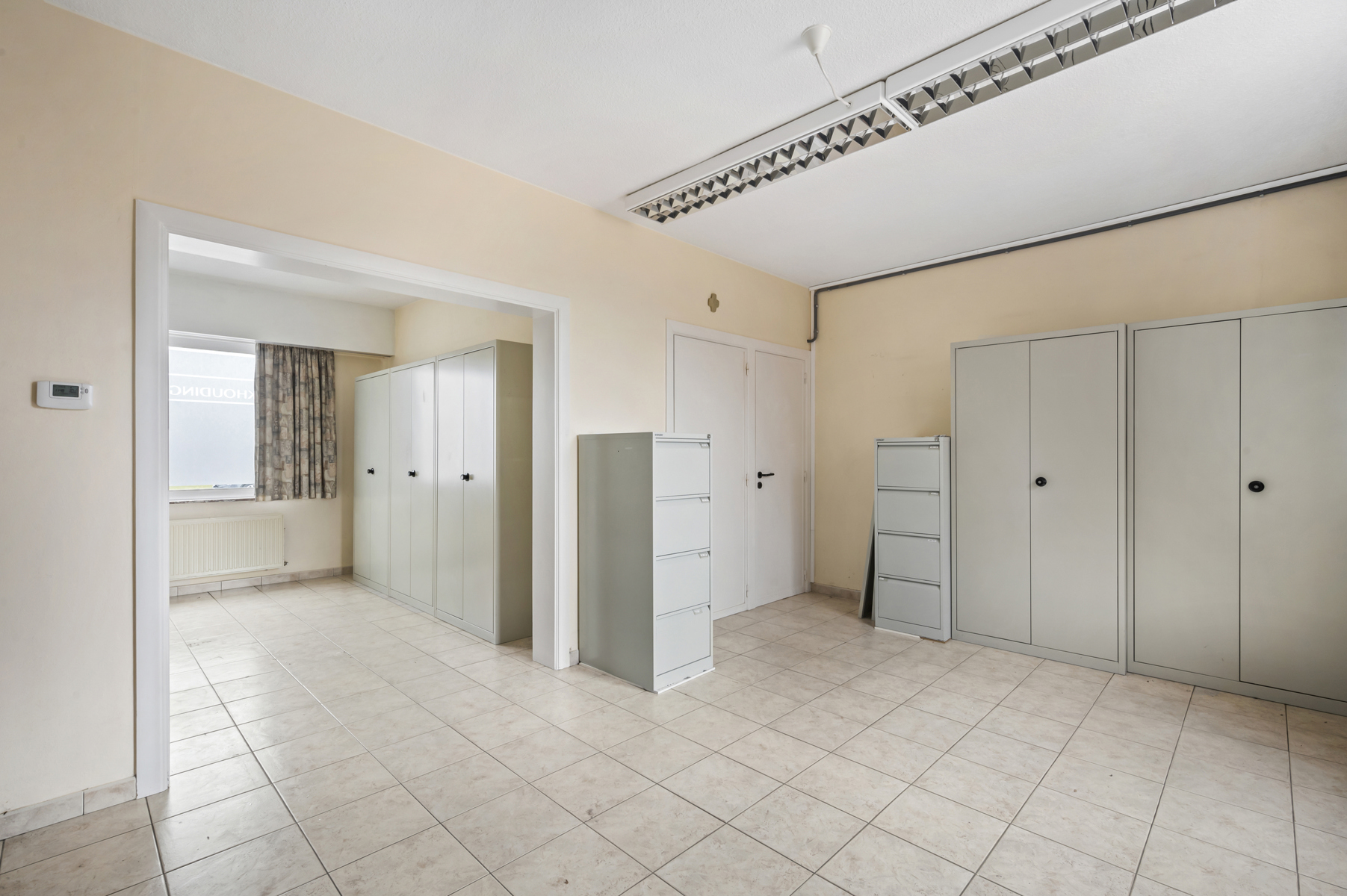 Dubbele woning met dubbele garage en tuin - foto 5