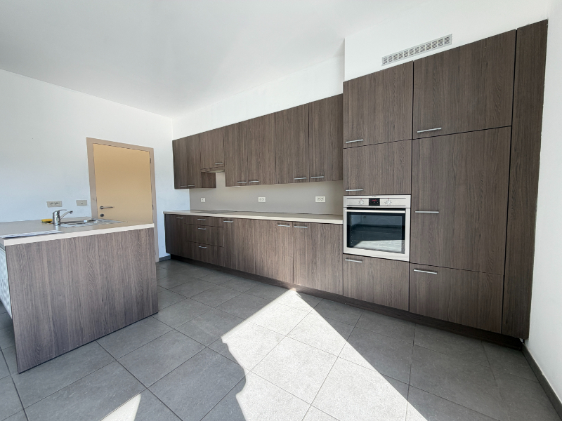 ✨Stijlvol, lichtrijk en instapklaar: modern 2-slaapkamerappartement met zonnig terras in Harelbeke! TE HUUR via EXPERT-IMMO ✨ - foto 2