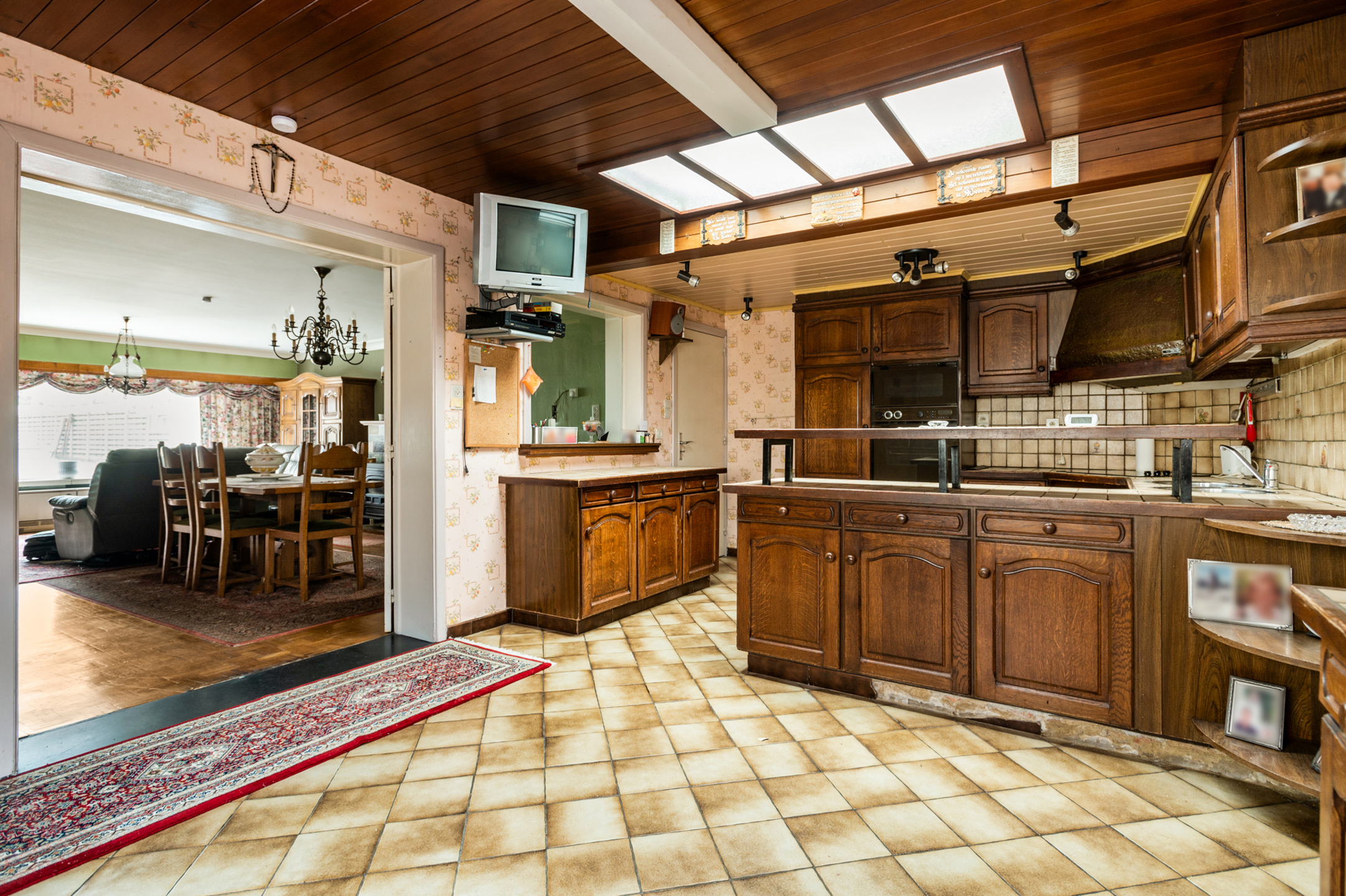 Ruime woning met potentieel in de dorpskern - foto 4