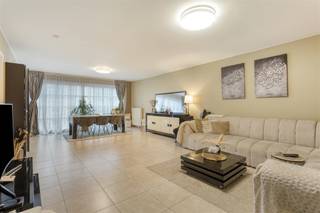 Prachtig moderne appartement met schitterend terras (40 m²)Structura biedt u deze magnifieke eigendom aan aan de voet van het Spiegelplein...