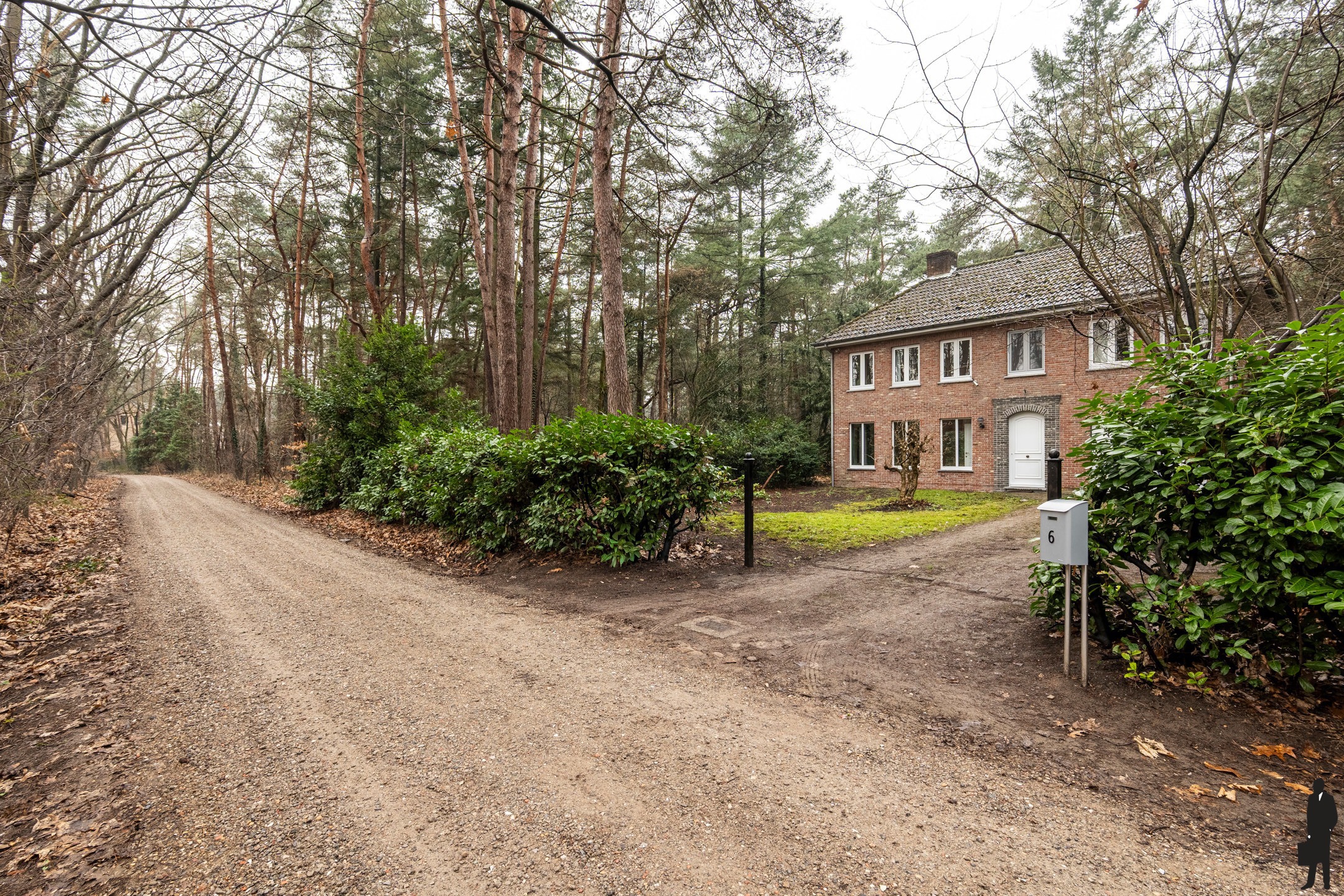 Gerenoveerde gezinswoning met 4 slaapkamers in Vosselaar - foto 2