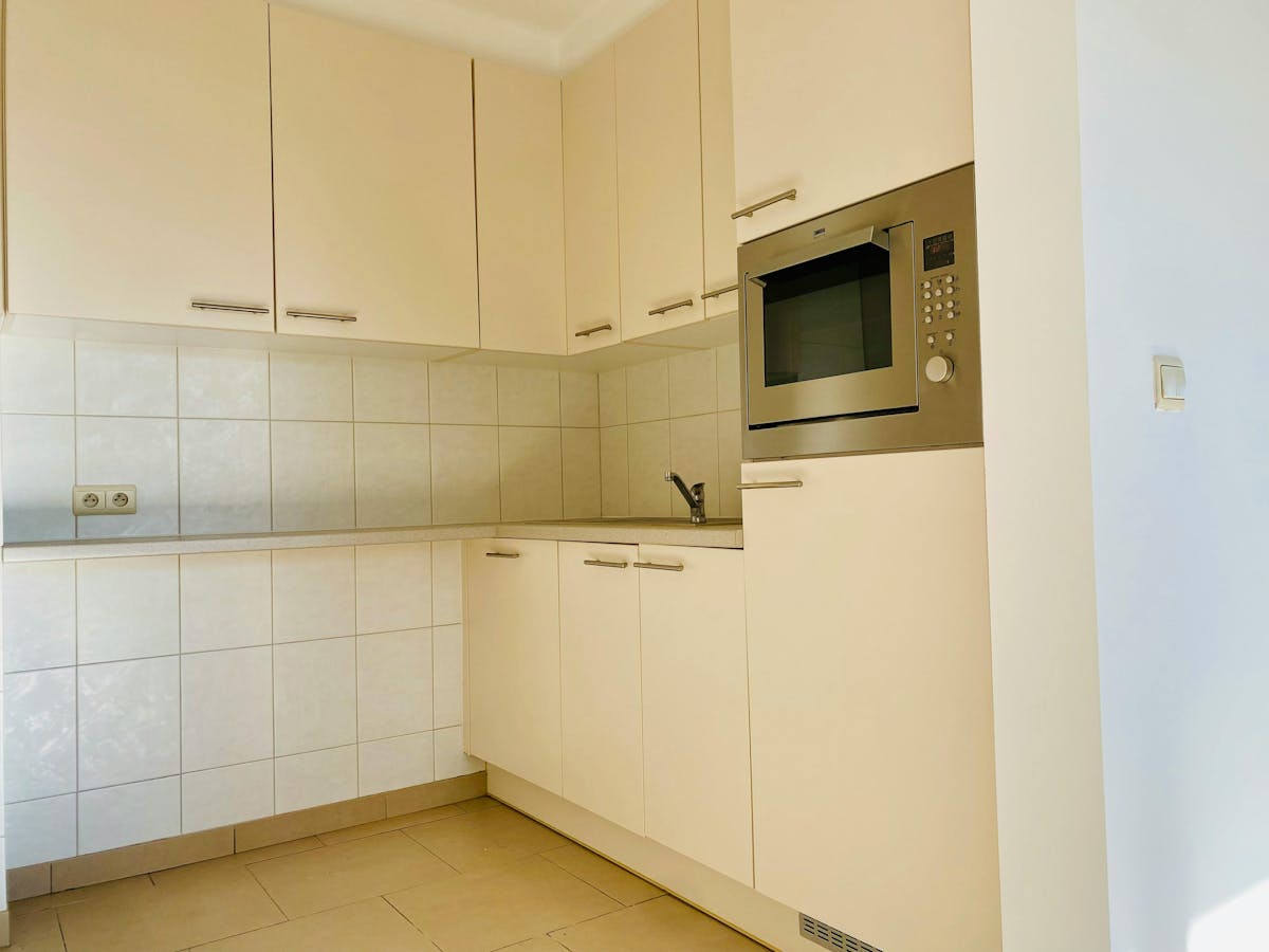 Twee slaapkamer appartement te huur in hasselt nabij het Helbeekplein - foto 4