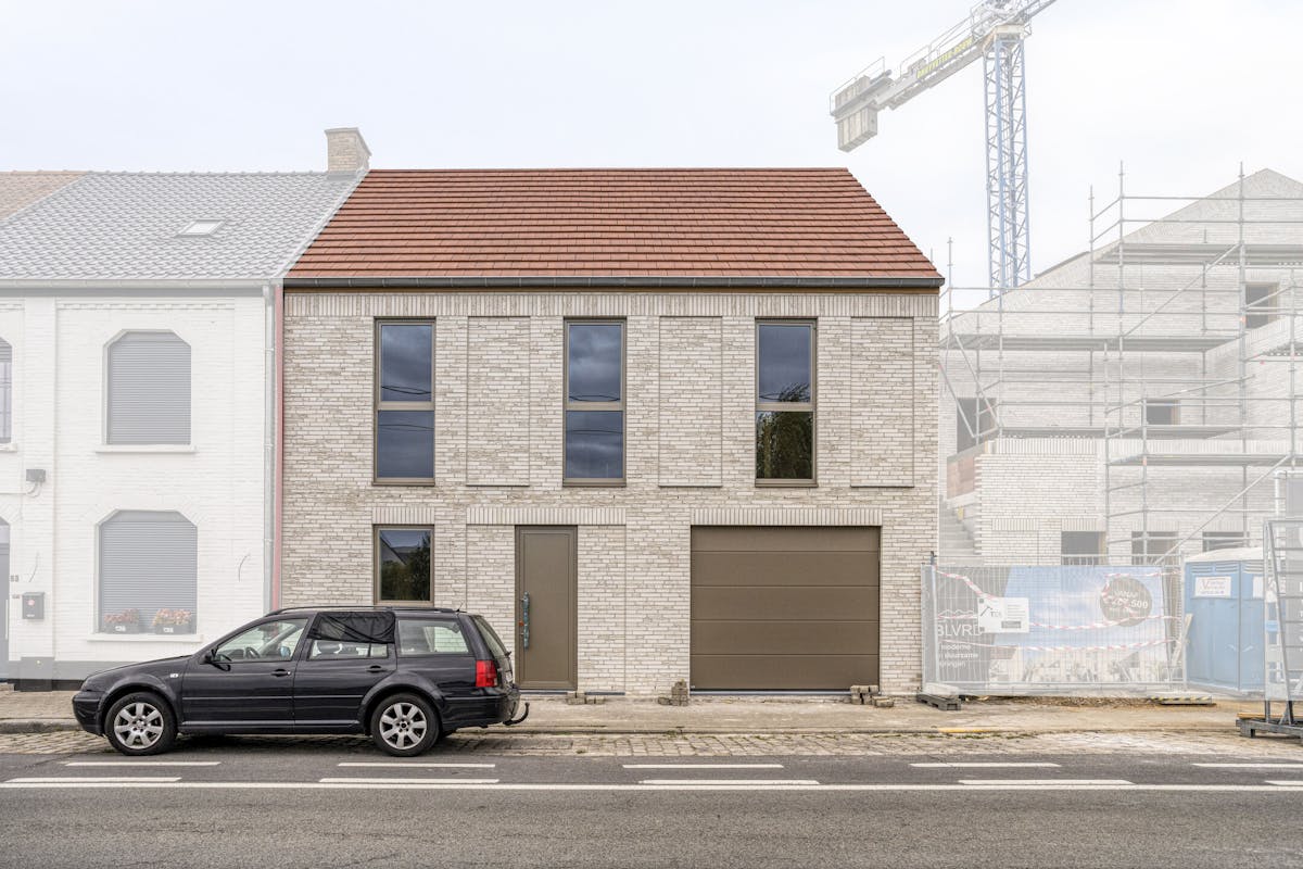 Uniek en energiezuinig huis te koop in Meulebeke - foto 1