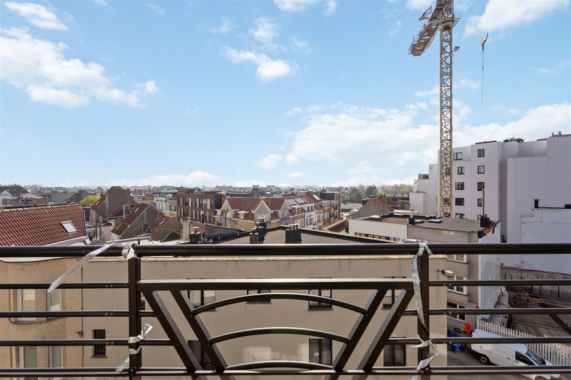 CENTRALE LIGGING / STAANPLAATS - foto 5