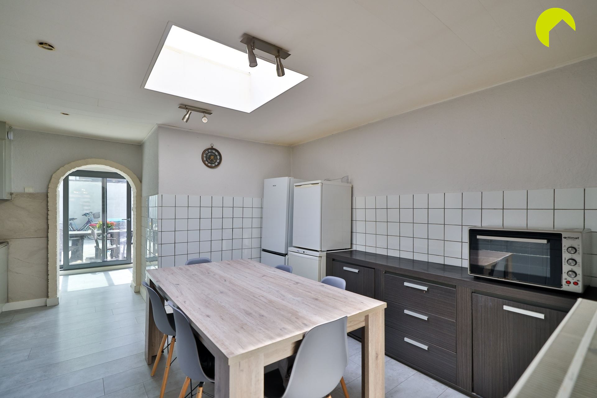 House - photo 5