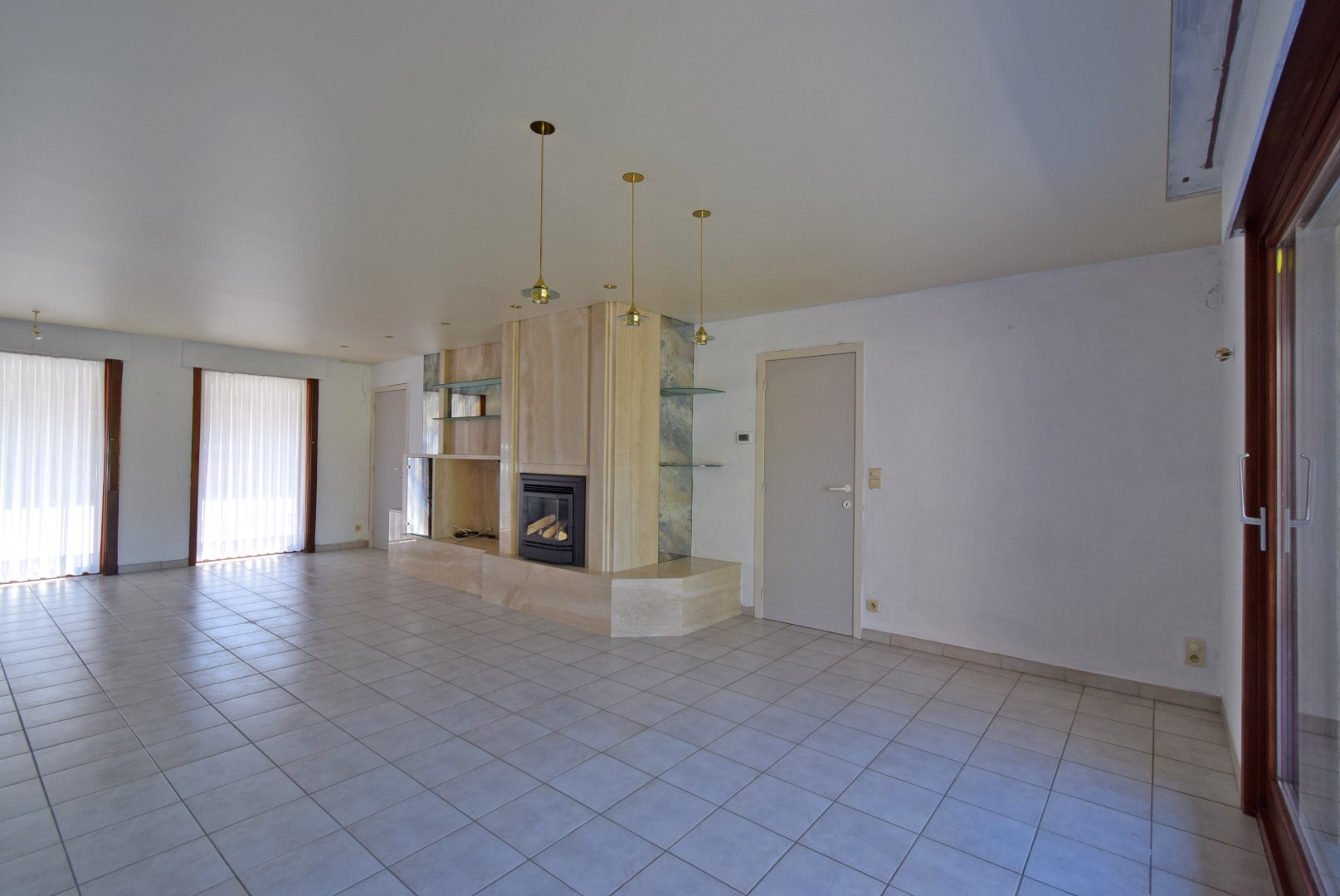 RUSTIG GELEGEN WONING MET TUIN EN GARAGE - foto 3