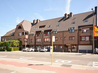 In Neeroeteren, een landelijke deelgemeente van stad Maaseik, ligt de Rotemerlaan. In de directe omgeving van het appartement liggen alle...