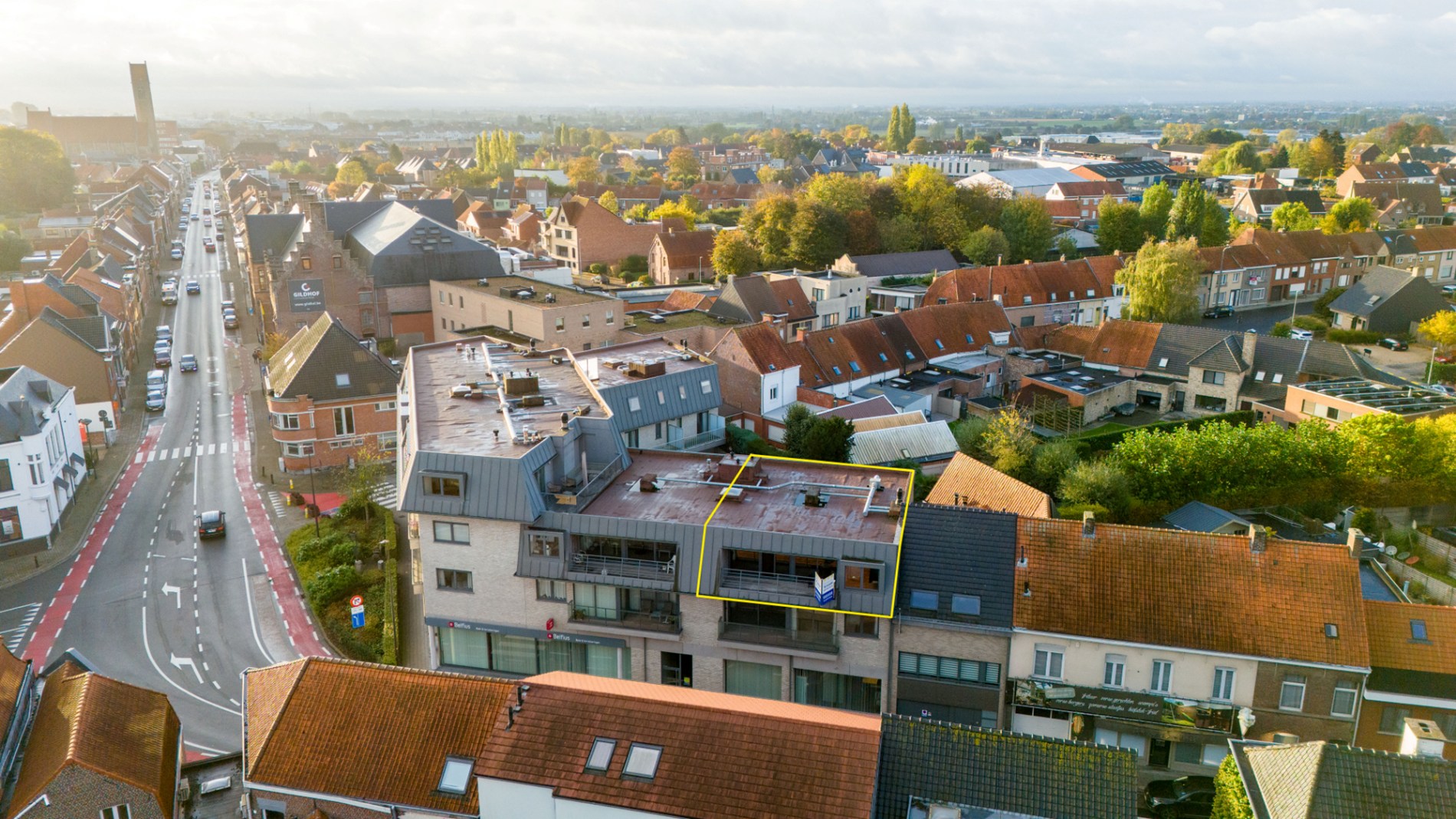 Appartement met twee slaapkamers in centrum Tielt. - foto 5