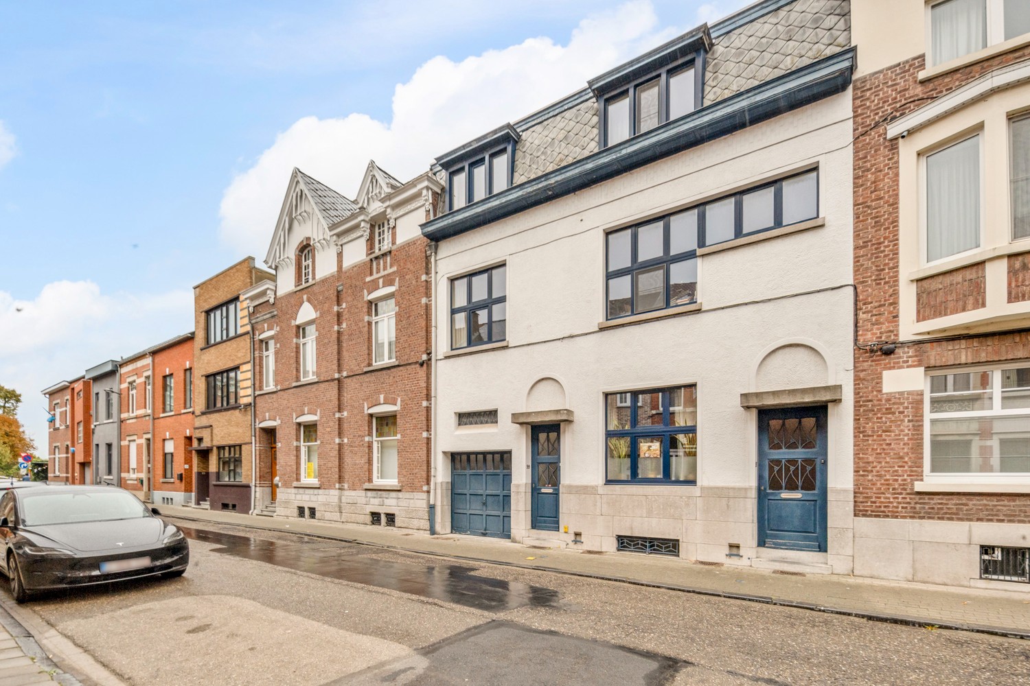 Te renoveren rijwoning met veel potentieel in het centrum van Tienen - foto 2