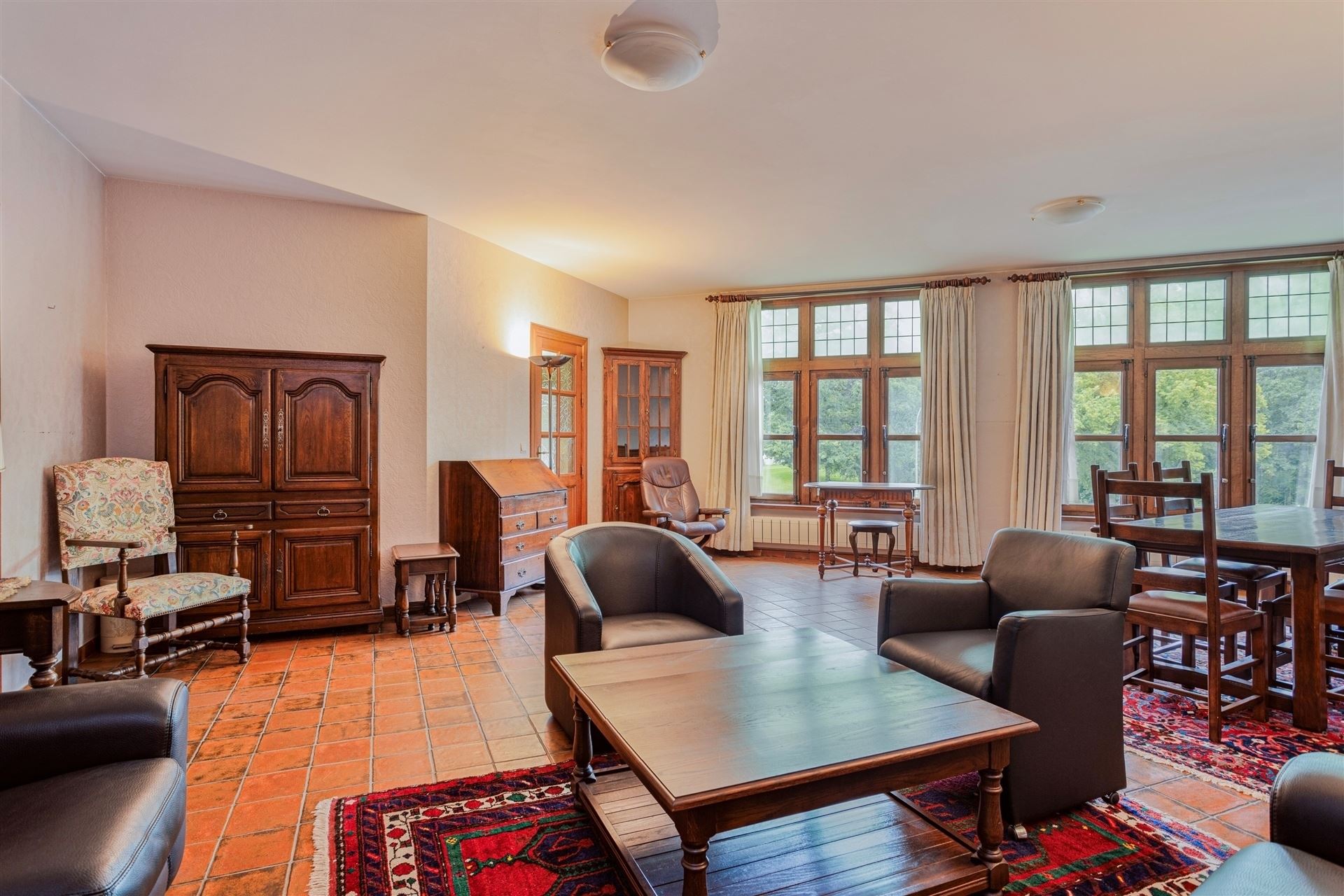 Centraal gelegen appartement met 2 slaapkamers en lift - foto 4