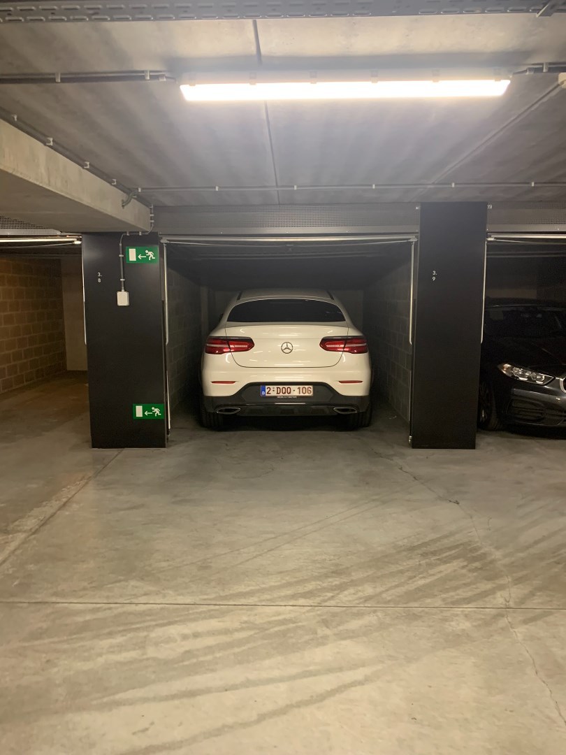 Garagebox onder de vrijdagsmarkt - foto 4