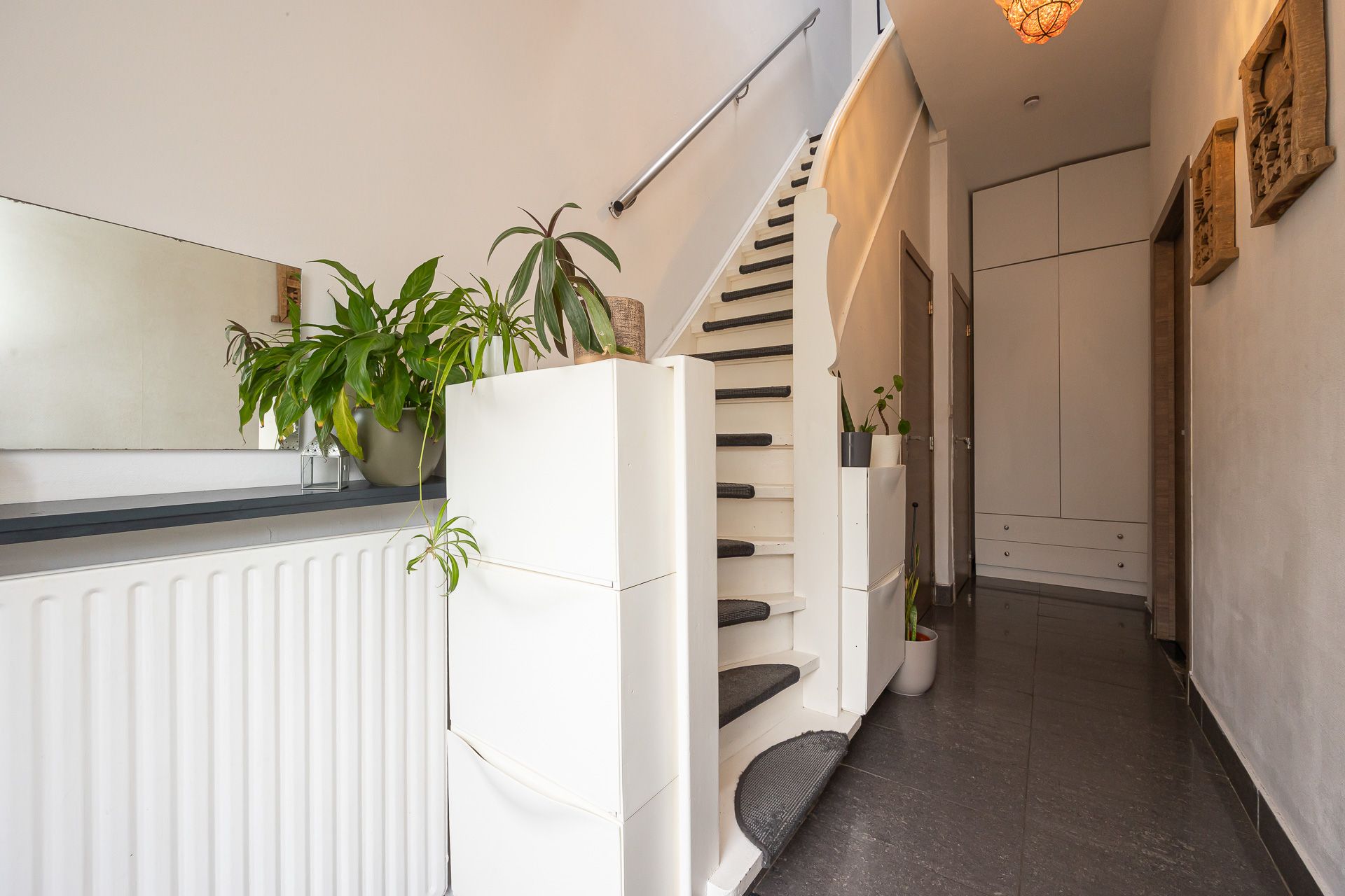 Gezellige woning met stadstuin en garage te Deurne - foto 2