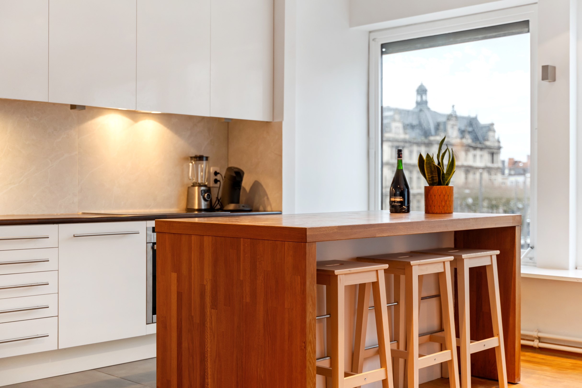 Luxe appartement met panoramisch uitzicht - foto 2