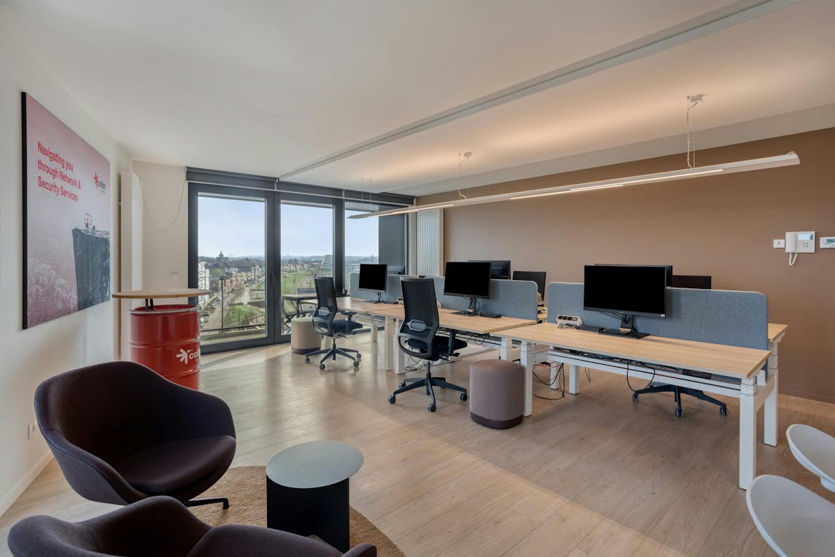 Ruim en lichtrijk kantoor te koop op toplocatie in Leuven - foto 4