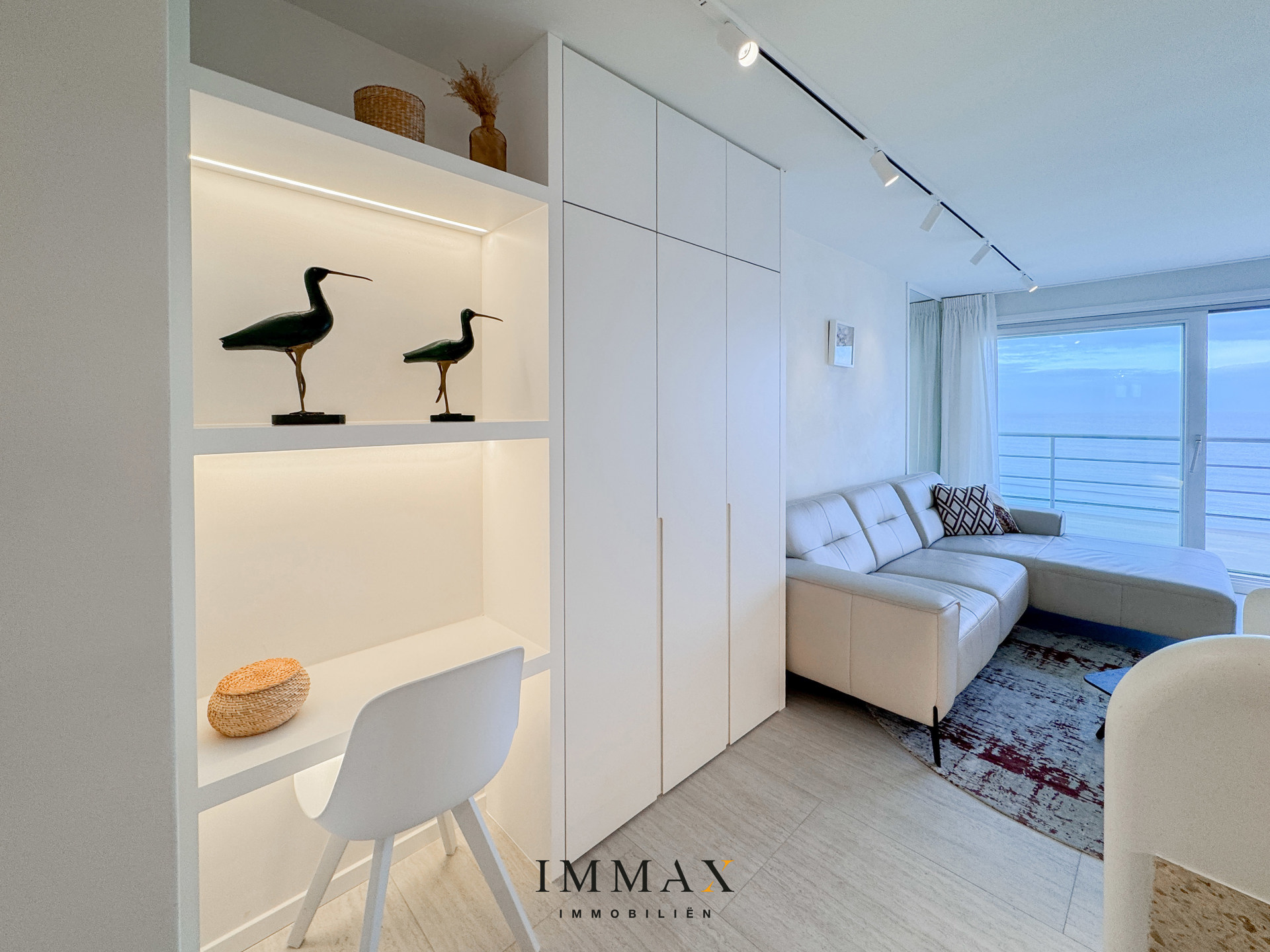 Mooi gerenoveerd 2SLK-appartement met frontaal zeezicht - foto 4