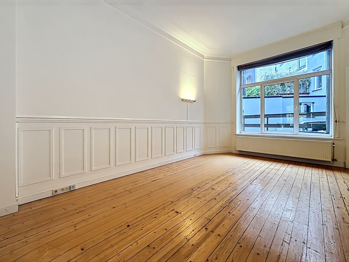 1 bedroom apartment at a popular location in Ghent - photo 4