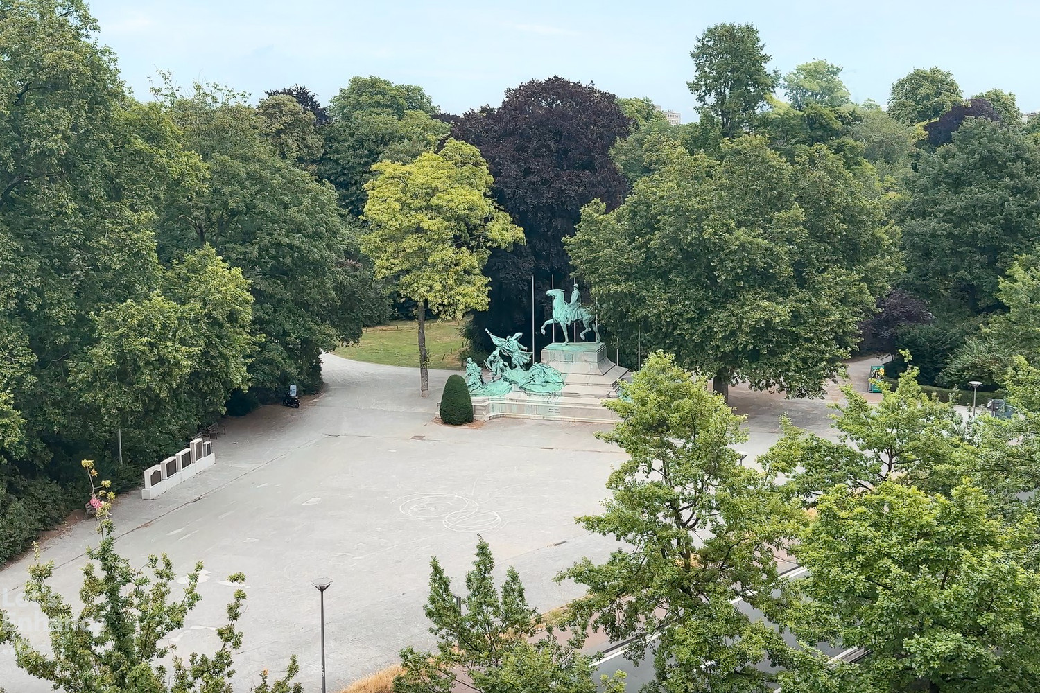 Luxueus en energiezuinig hoekappartement (260m²) op de 6de verdieping met prachtig uitzicht op het Stadspark - foto 2