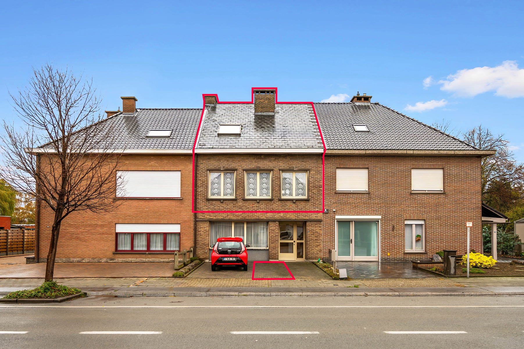 Appartement met 1 slaapkamer en autostaanplaats centraal gelegen te Lebbeke - foto 1