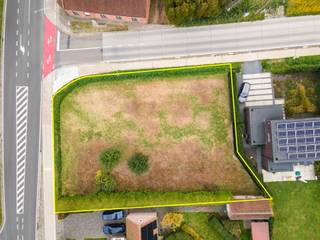 Bouw je droomwoning op een toplocatie! Op een prachtige locatie bevindt zich deze bouwgrond van 1.010 m², ideaal voor een open bebouwing.De grond...