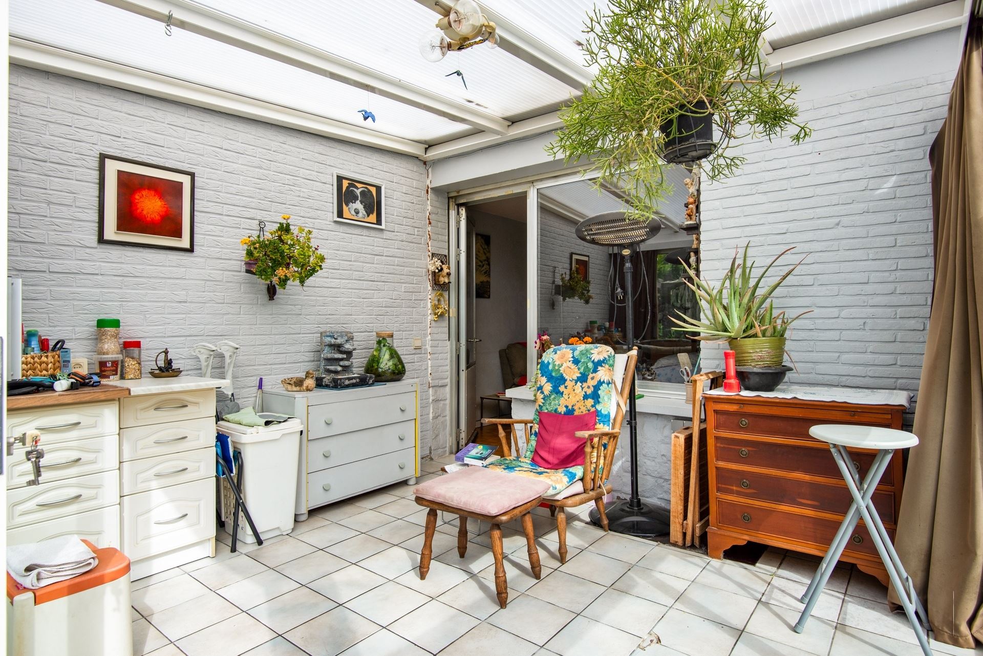 Gelijkvloers app.1 slk met tuin en garagebox - foto 5