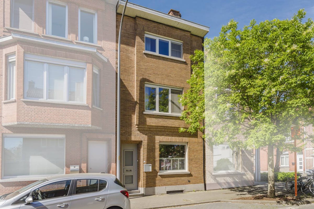 Instapklare gezinswoning met 3 slaapkamers te Kortrijk - foto 2